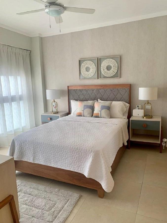 Bello Apartamento En Evaristo Morales, 1 Br Apartment Santo Domingo Luaran gambar